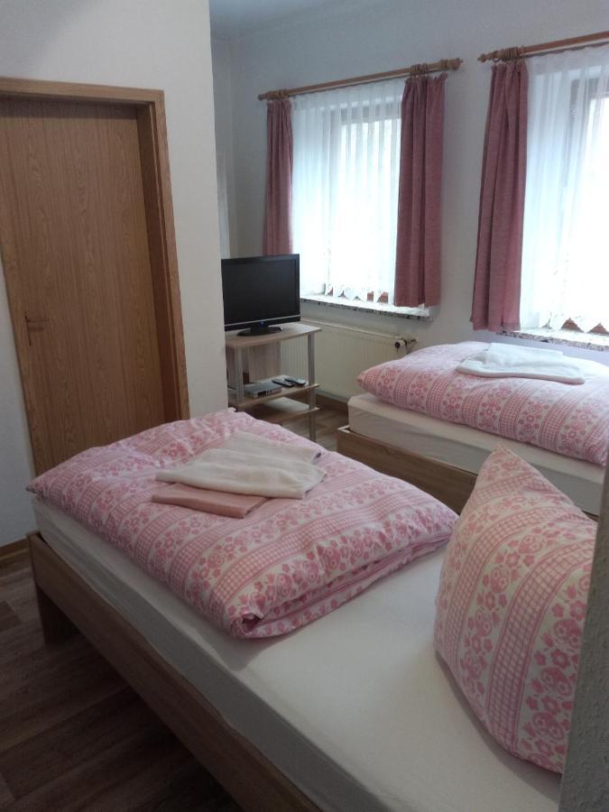 Am Muehlteich Hotel Taltitz Ngoại thất bức ảnh