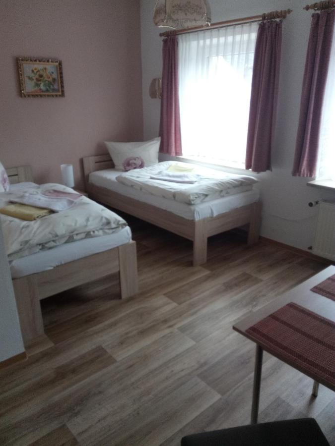Am Muehlteich Hotel Taltitz Ngoại thất bức ảnh